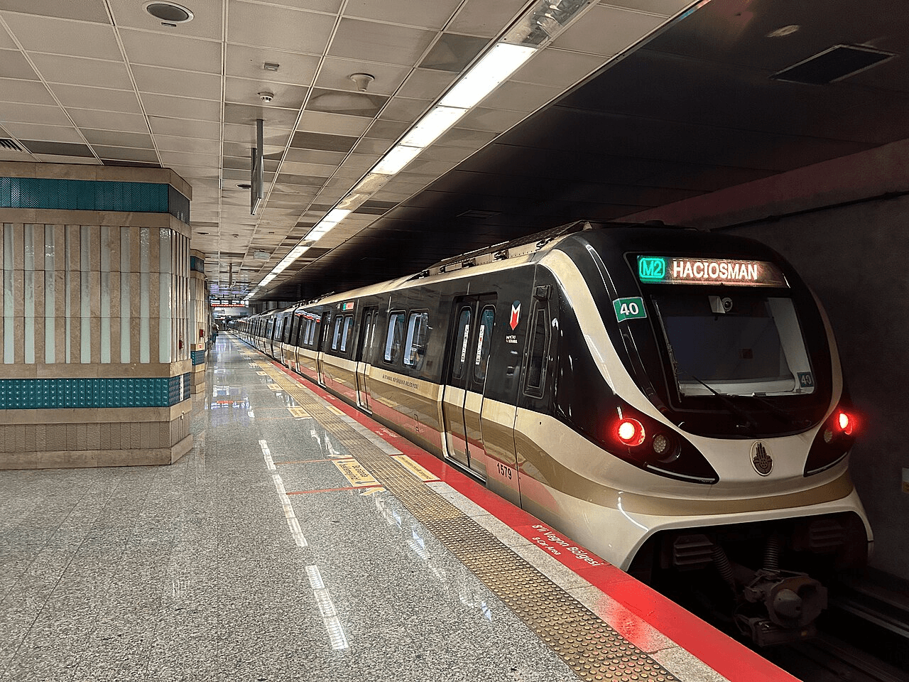 Línea Bandırma-Balıkesir-Manisa